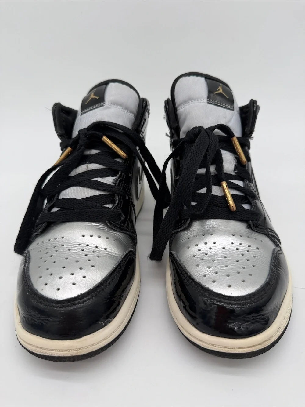 Nike Air Jordan 1 Mid SE GS AJ1 Black Metallic Silver Youth Size 2.5 FZ3937-001